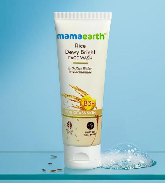 Mamaearth Rice Dewy Bright face Wash